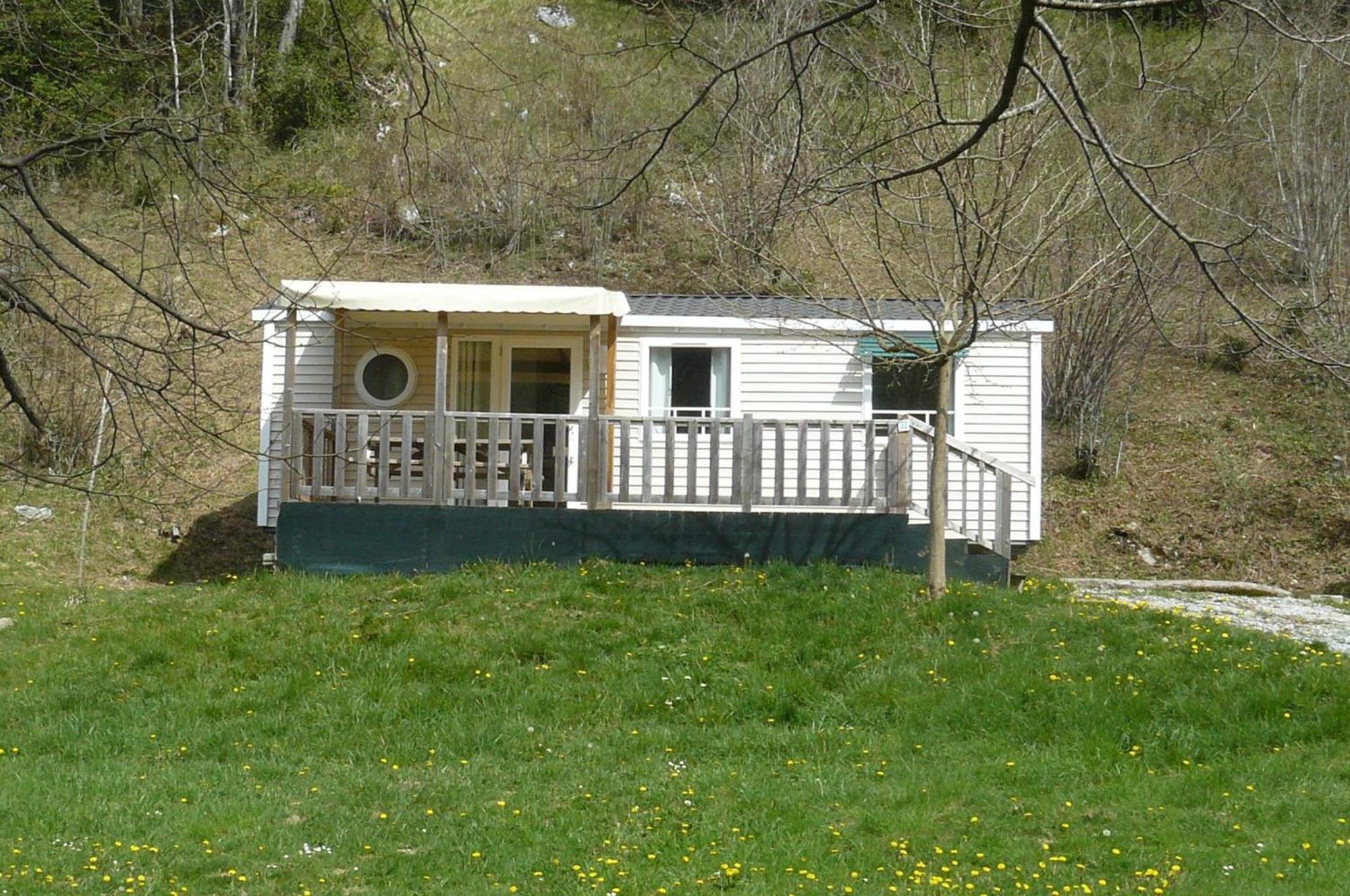 Camping Le Rey Louvie Juzon الغرفة الصورة